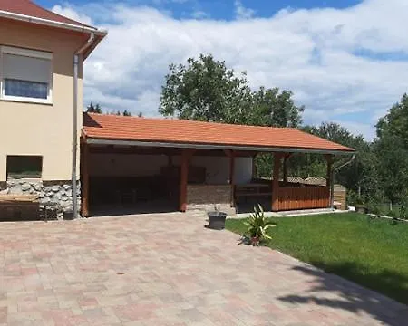 Szellorozsa Vendeghaz Holiday home Szilvasvarad